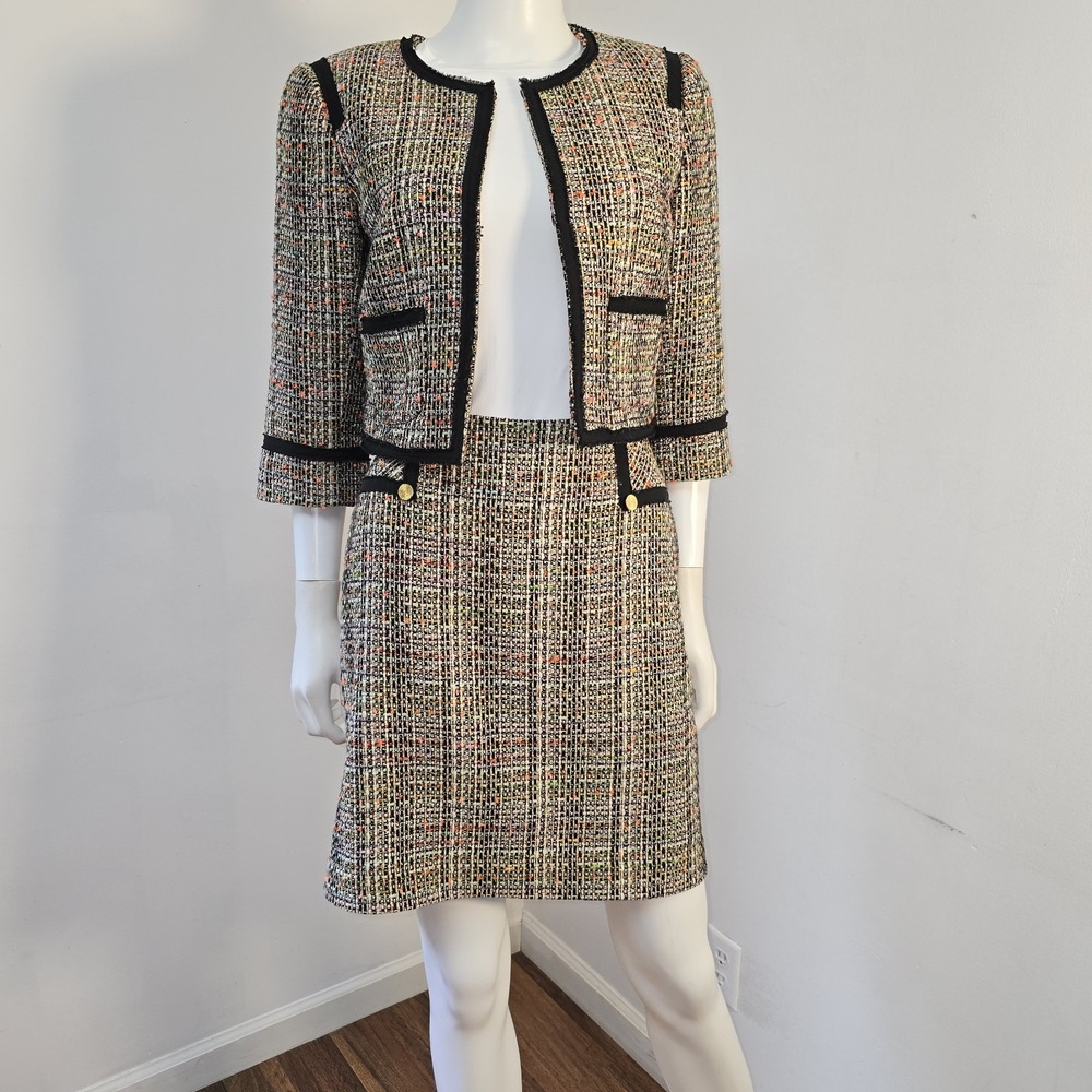 Trina Turk Skirt Blazer Jacket Suit Set Size 6 Tweed Lined 3/4 Slv Preppy Career